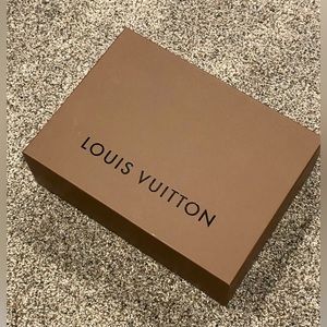 EMPTY LV storage BOX ❤️